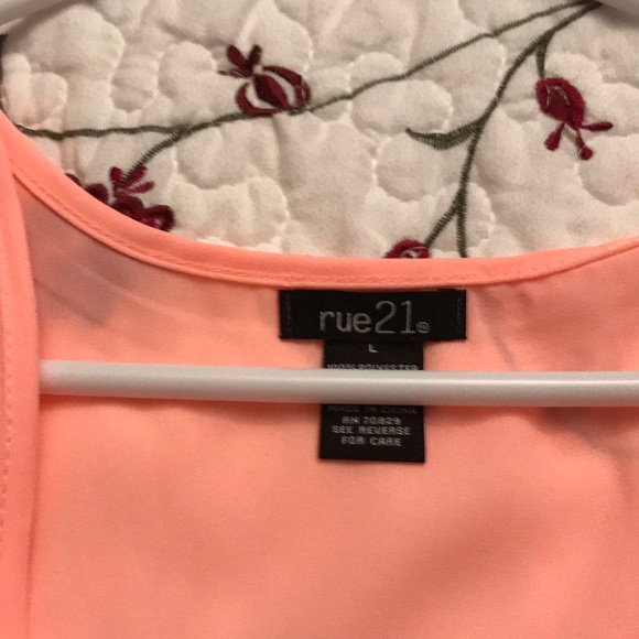 Jr. girls dress, size L. Rue 21. Gently used - Picture 4 of 5
